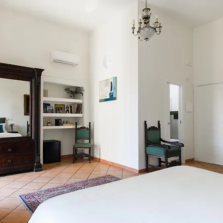 Dimora Dei Marchesi 4*