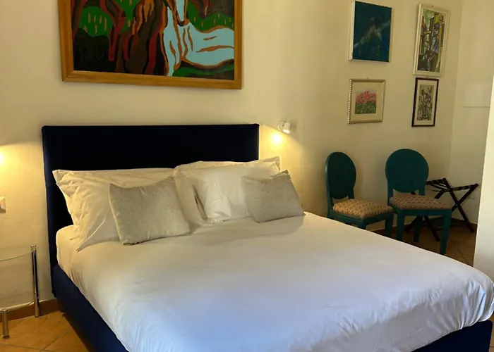 Dimora Dei Marchesi 4* נאפולי